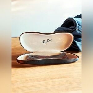 Authentic Ray Bans Black Eye Glasses Case